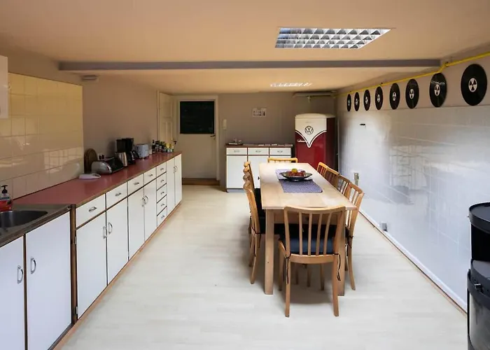 Wood Lodge